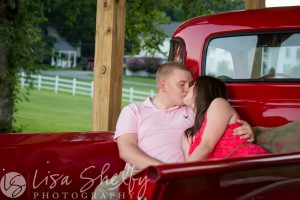 Meagan Derrick's Engagement Session | Lisa Shelby Photography